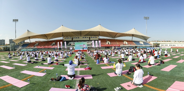北京经济技术开发区全民健身“瑜伽汇”体验活动成功举办