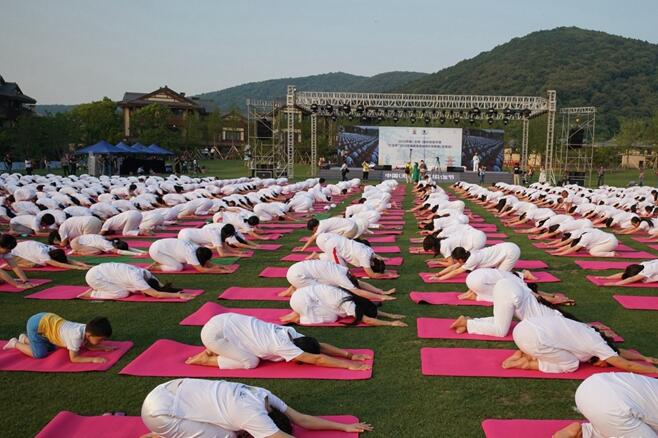 2019无锡国际瑜伽节.jpg